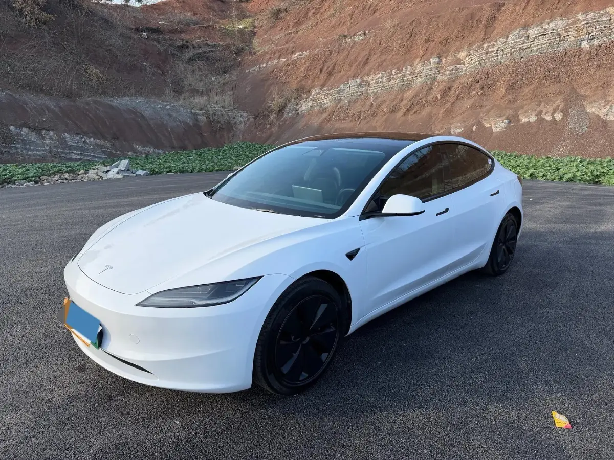 2023 Buick EnvisionPlus 2.0T 237HP L4 9AT