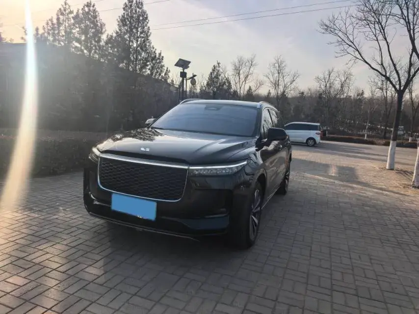 2021 Li ONE Range Extended 131HP REEV 40.5KWH