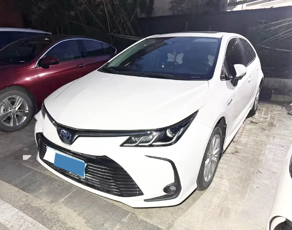 2021 Toyota Corolla 1.8L 98HP L4 E-CVT Hybrid