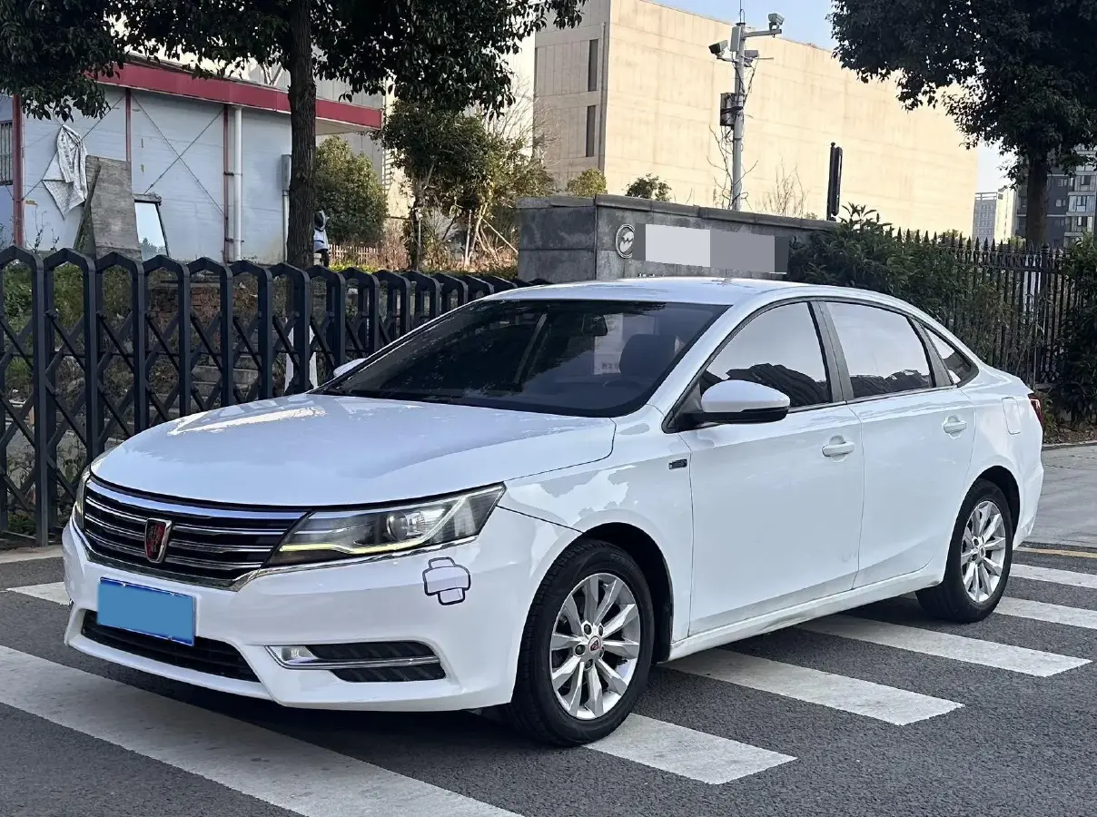 2018 Roewe i6 1.0T 125HP L3 6MT