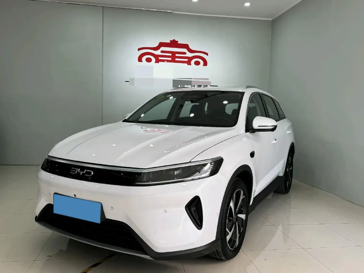 2025 BYD Sea Lion 05 DM-i 1.5L 101HP L4 E-CVT PHEV 18.3KWH