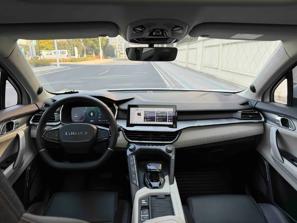 2020 LYNK&CO 06 EM-P 1.5T 177HP L3 7DCT PHEV 11.3KWH,autocango,china used car exporter,china ev exporter,chinese used car exporter,chinese used ev exporter