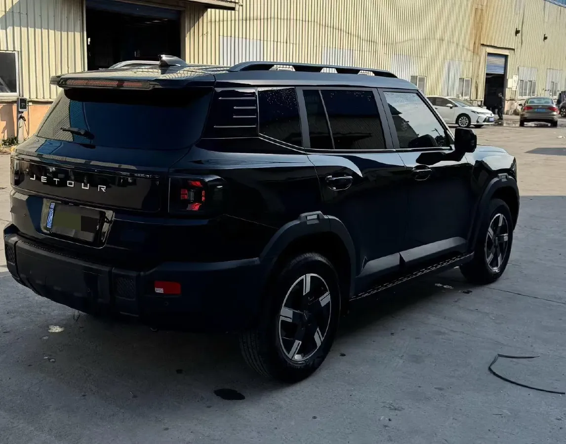 2025 Jetour Traveller 1.5T 184HP L4 7DCT,autocango,china used car exporter,china ev exporter,chinese used car exporter,chinese used ev exporter