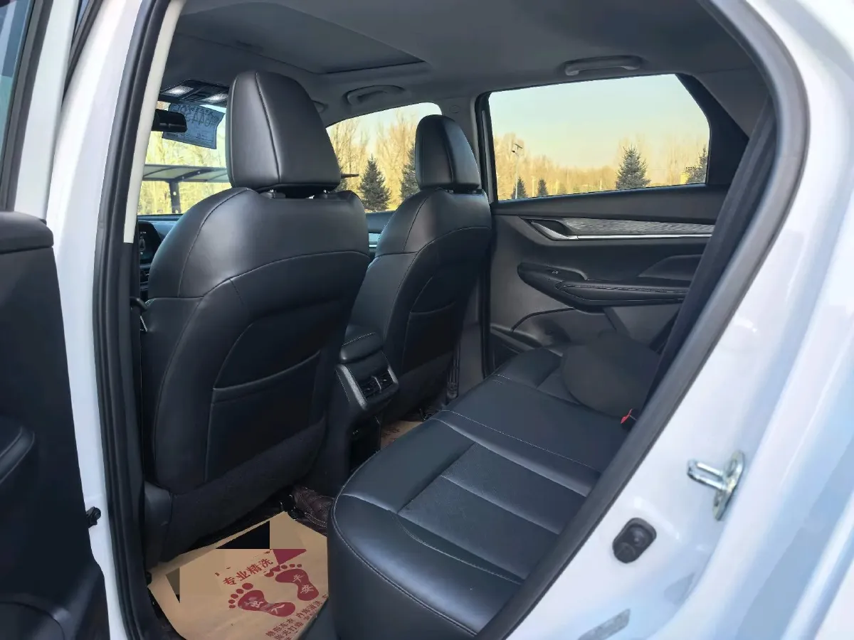 2021 ChangAn CS55 Plus 1.5T 180HP L4 7DCT,autocango,china used car exporter,china ev exporter,chinese used car exporter,chinese used ev exporter