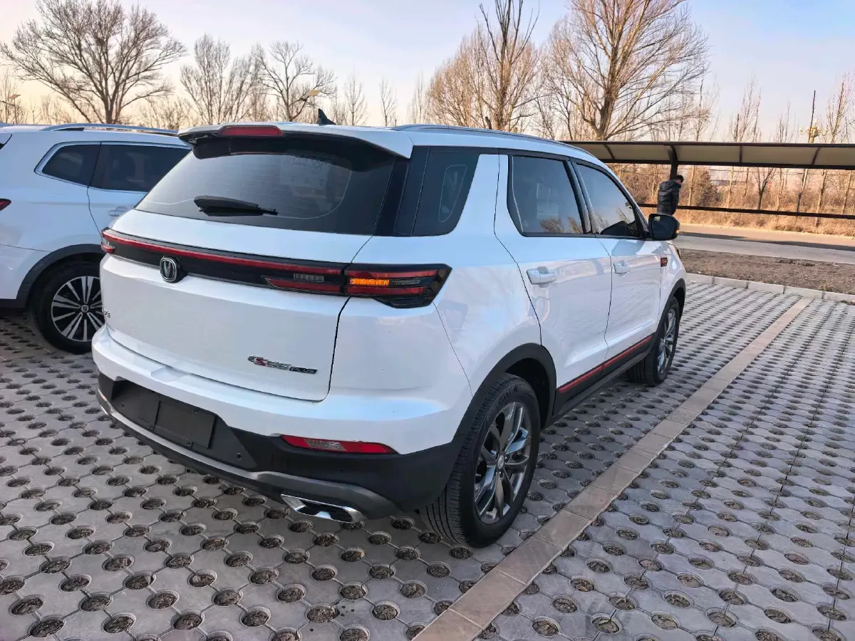 2021 ChangAn CS55 Plus 1.5T 180HP L4 7DCT,autocango,china used car exporter,china ev exporter,chinese used car exporter,chinese used ev exporter