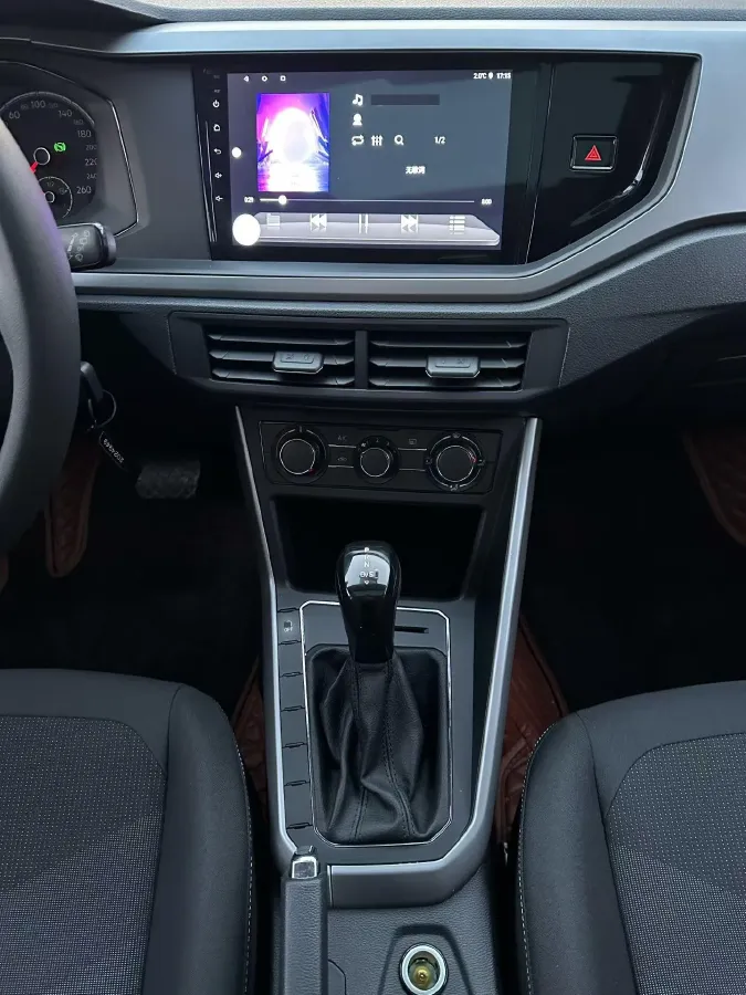 2021 Bestune T55 1.5T 169HP L4 7DCT,autocango,china used car exporter,china ev exporter,chinese used car exporter,chinese used ev exporter