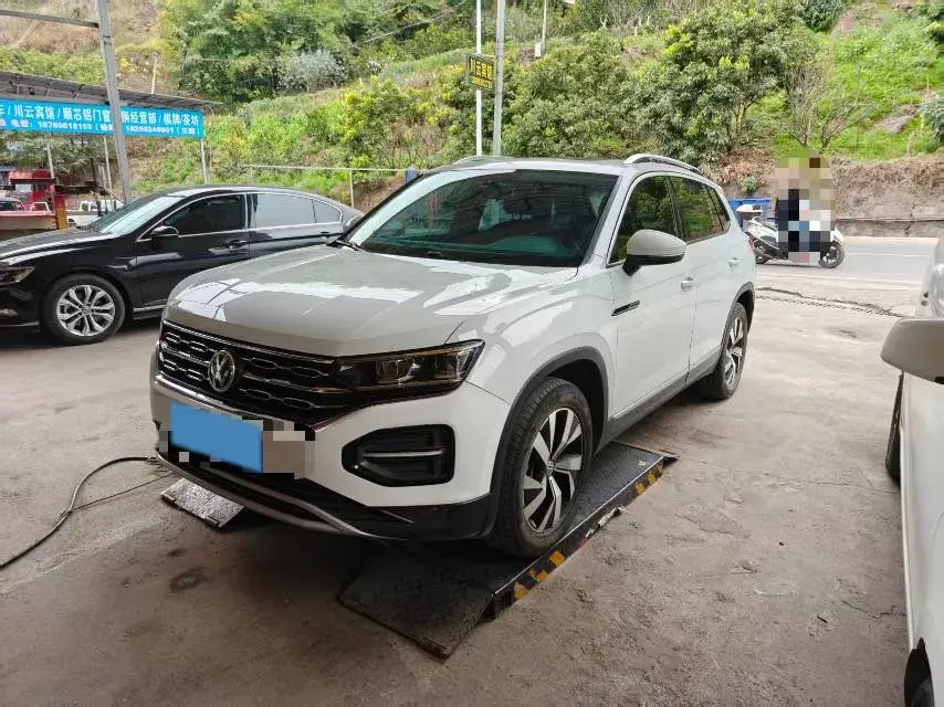 2019 Volkswagen Tayron 2.0T 186HP L4 7DCT