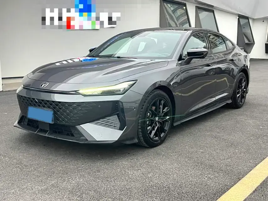 2024 ChangAn UNI-V 1.5T 188HP L4 7DCT