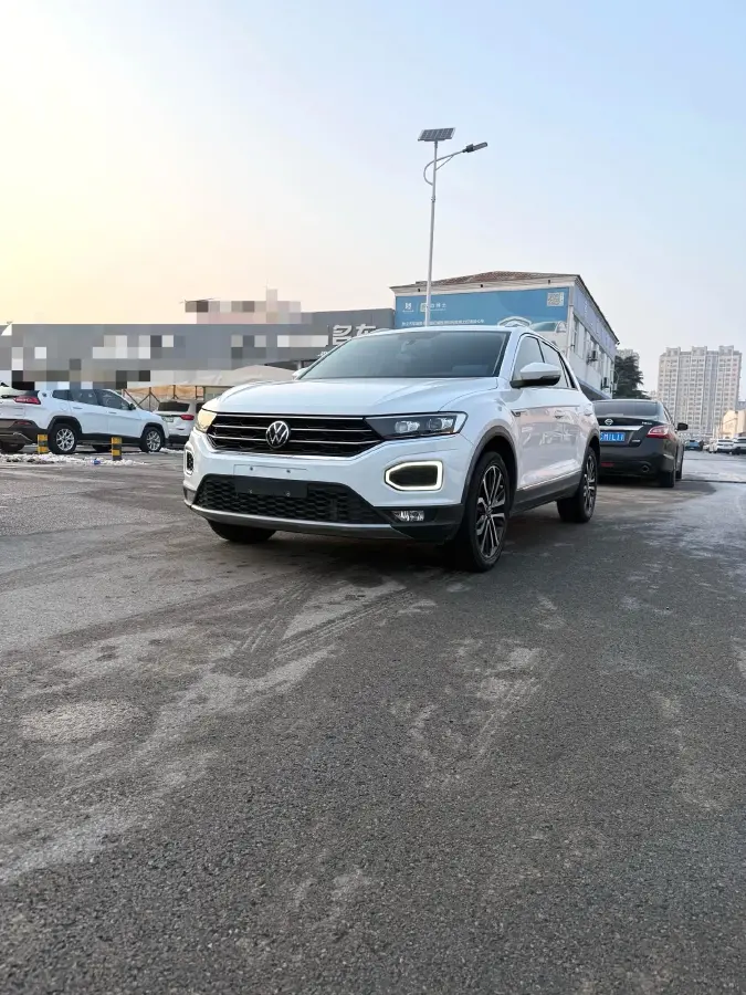 2021 Volkswagen T-Roc 1.4T 150HP L4 7DCT