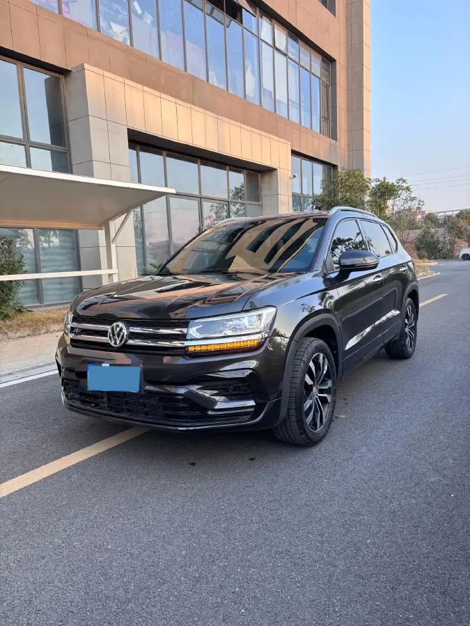 2020 Volkswagen Tharu 1.4T 150HP L4 7DCT