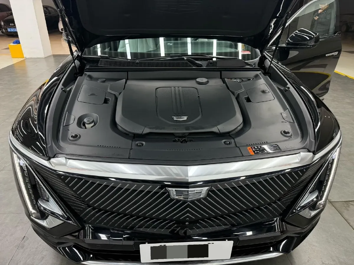 2022 Cadillac IQ Lyriq BEV 95.7KWH,autocango,china used car exporter,china ev exporter,chinese used car exporter,chinese used ev exporter