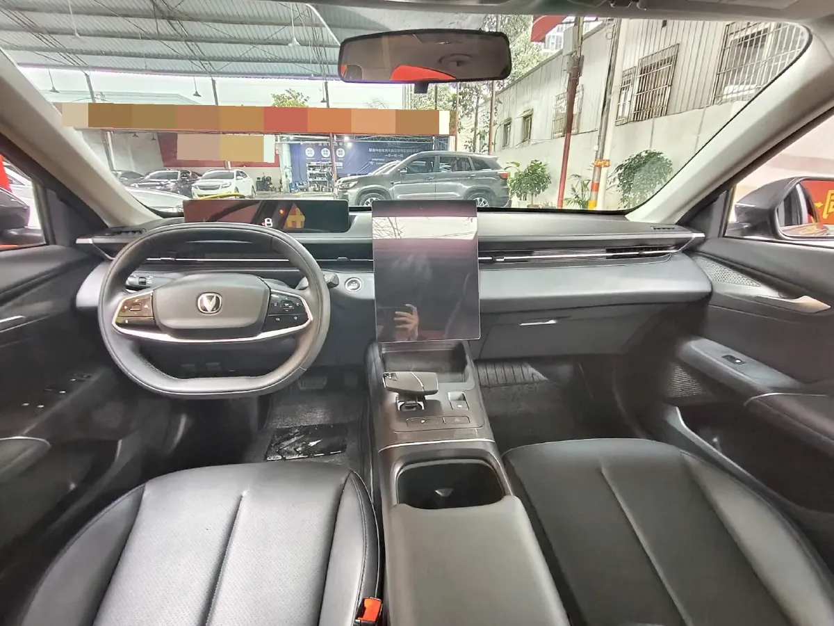 2023 ChangAn Lamore 1.5T 170HP L4 7DCT,autocango,china used car exporter,china ev exporter,chinese used car exporter,chinese used ev exporter