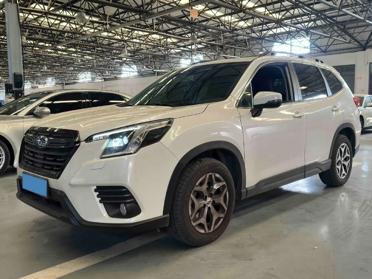 2022 Subaru Forester 2.0L 154HP H4 CVT