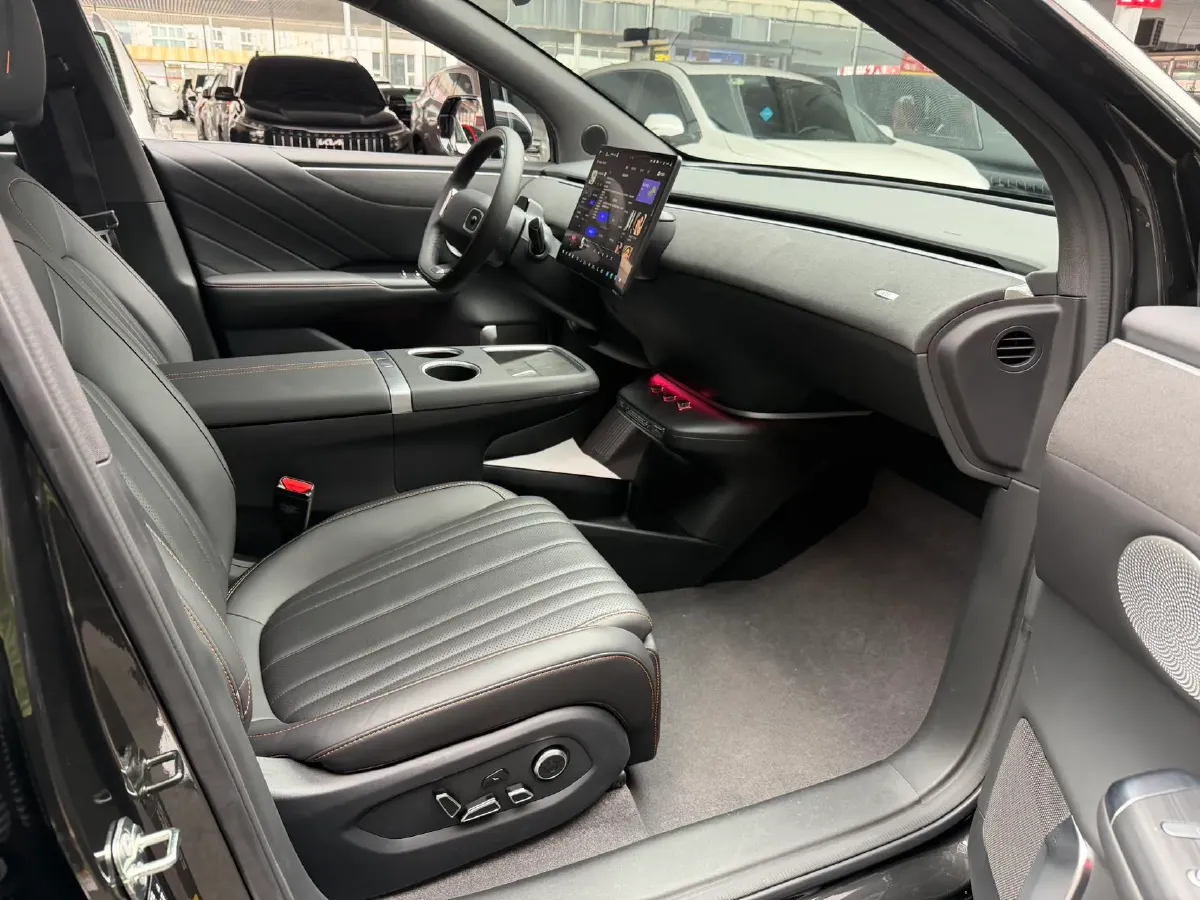 2025 ChangAn QiYuan E07 BEV 89.98KWH,autocango,china used car exporter,china ev exporter,chinese used car exporter,chinese used ev exporter