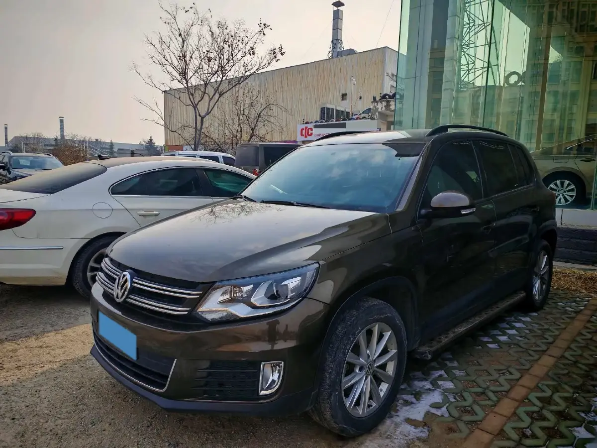 2016 Volkswagen Touran 1.4T 150HP L4 7DCT