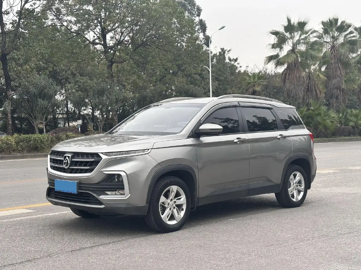 2018 BaoJun 530 1.5T 150HP L4 6MT