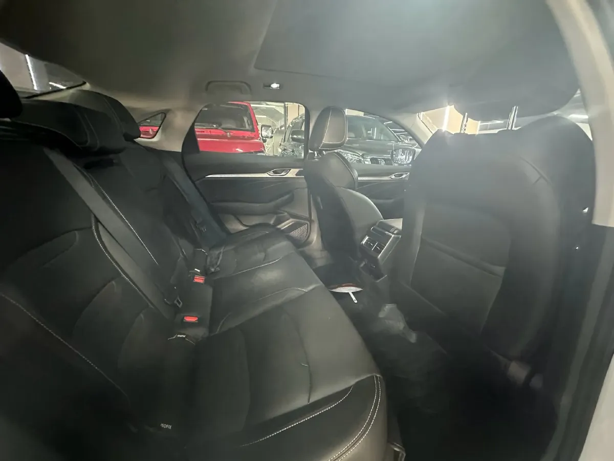 2021 Geely Preface 2.0T 190HP L4 7DCT,autocango,china used car exporter,china ev exporter,chinese used car exporter,chinese used ev exporter