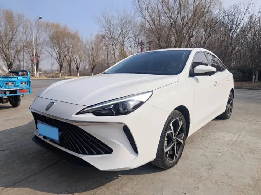2023 Roewe i5 1.5L 129HP L4 CVT