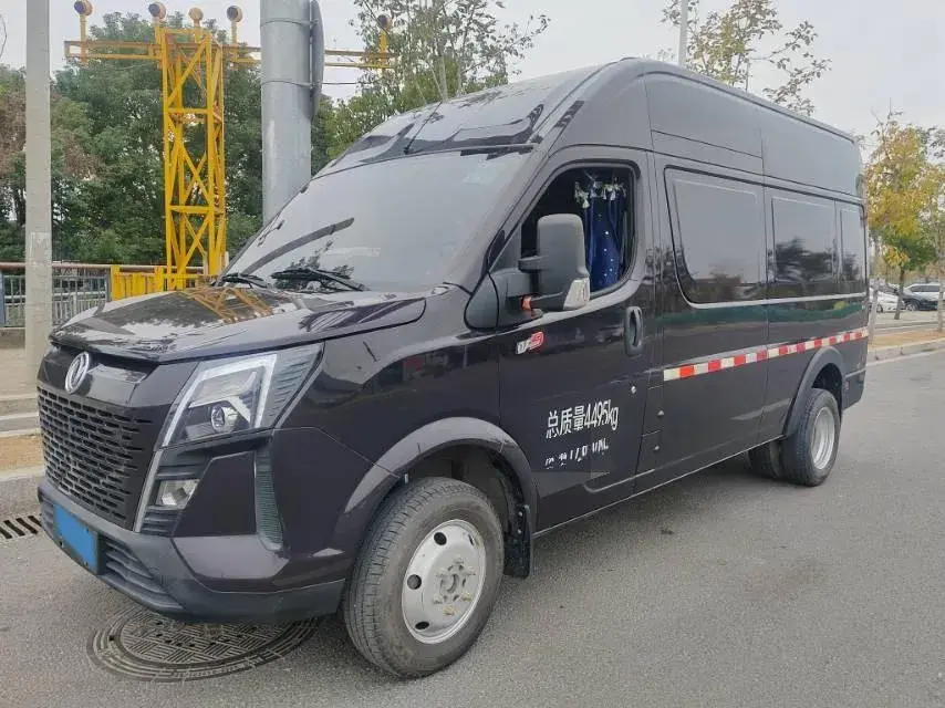 2023 Ford Transit 2.0T 220HP L4 5MT