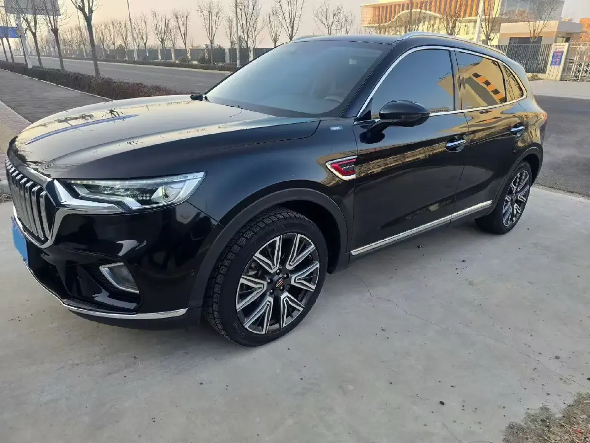 2022 HongQi HS5 2.0T 224HP L4 6AT