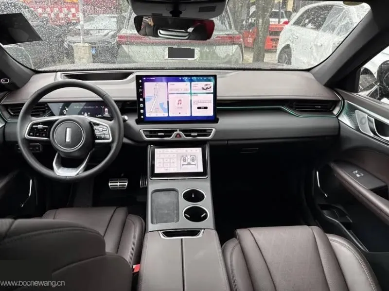 2024 WEY Mocha 1.5T 170HP L4 4DHT PHEV 35.04KWH,autocango,china used car exporter,china ev exporter,chinese used car exporter,chinese used ev exporter