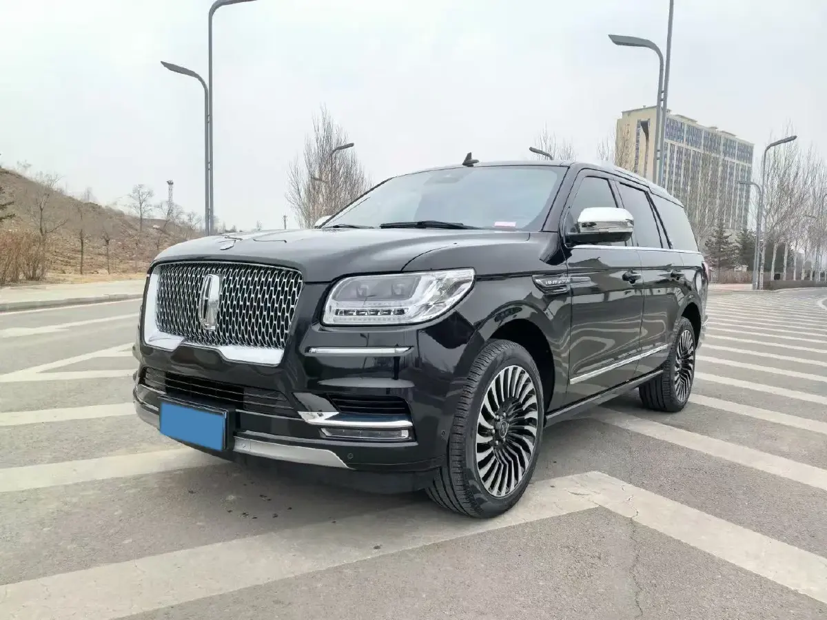 2020 Lincoln Navigator 3.5T 388HP V6 10AT