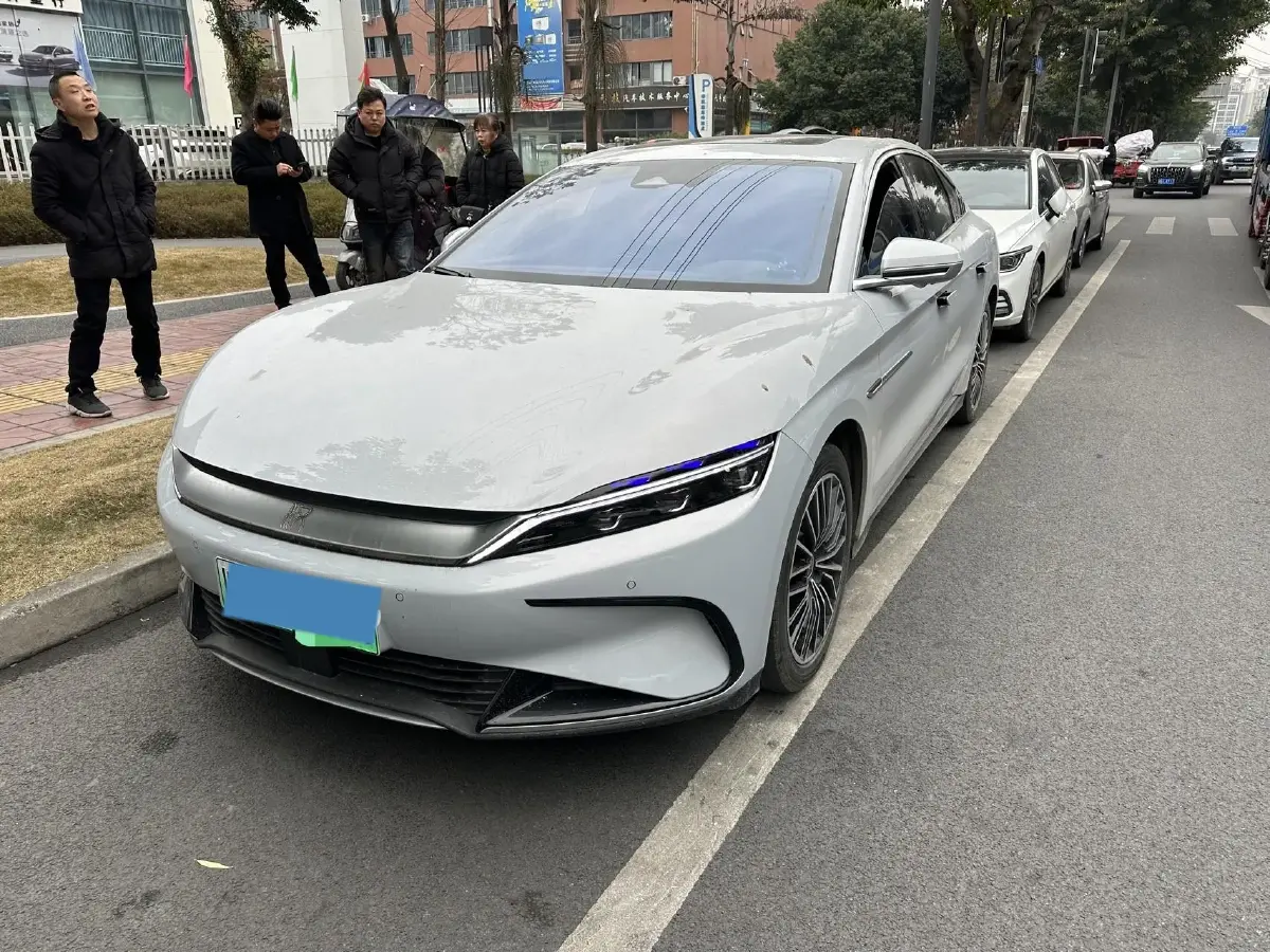 2024 BYD Han BEV 60.48KWH
