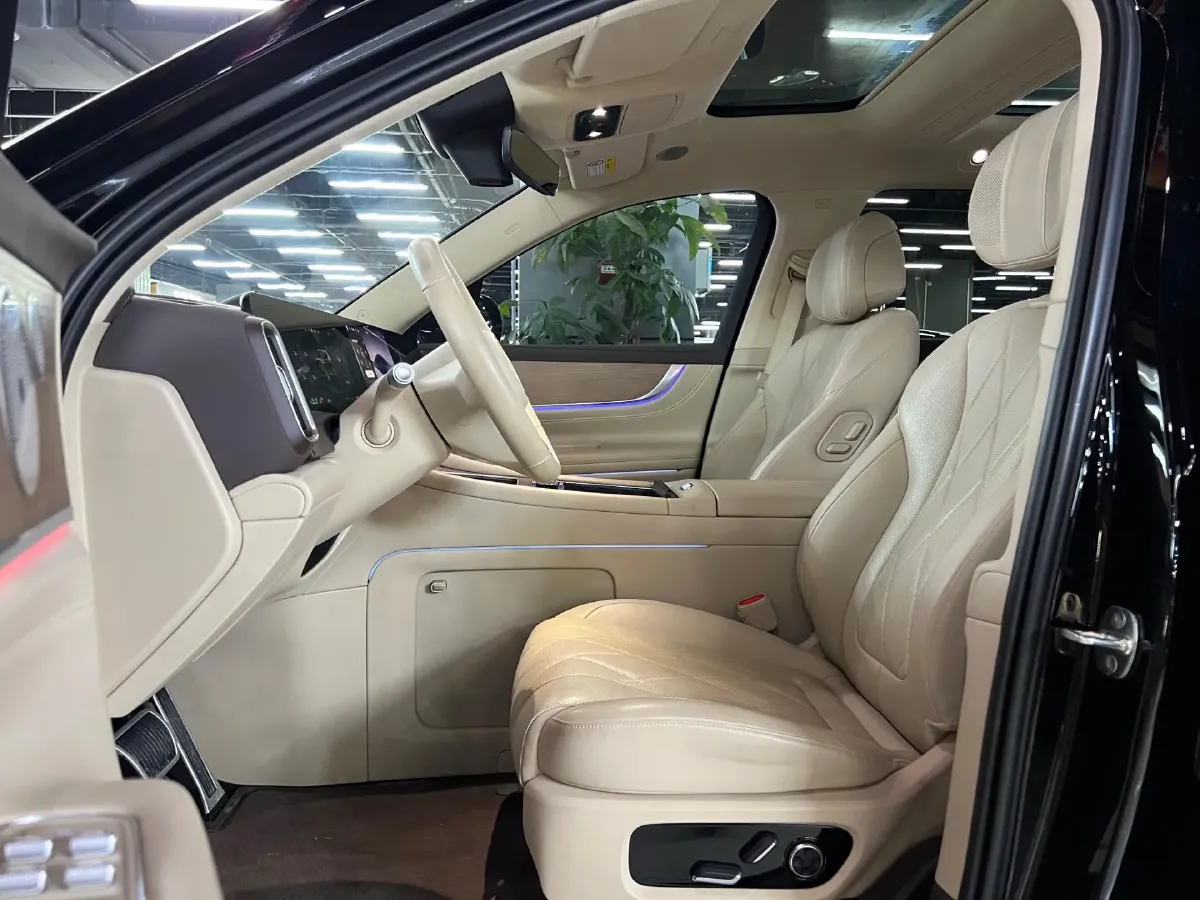 2024 AITO AITO M9 1.5T 152HP L4 REEV 42KWH,autocango,china used car exporter,china ev exporter,chinese used car exporter,chinese used ev exporter