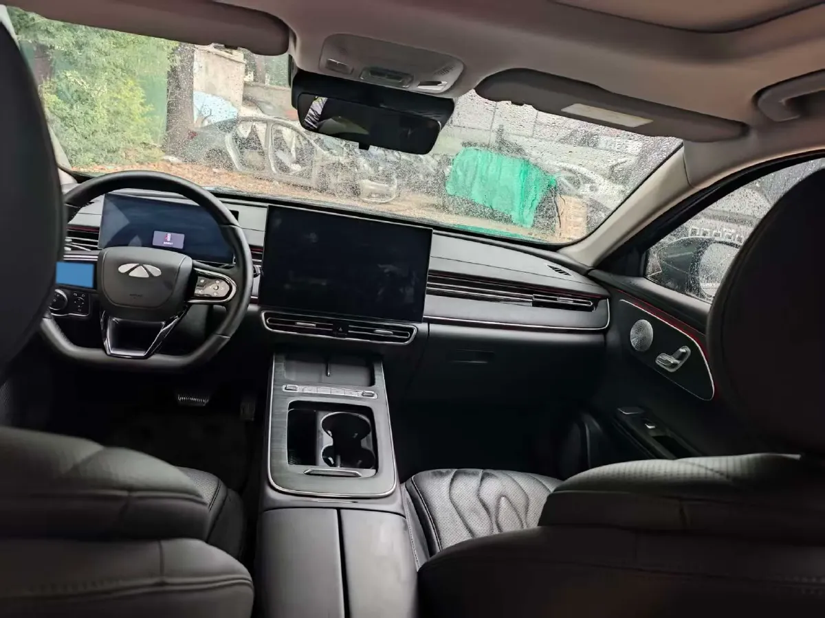 2025 Fulwin FulwinA8L 1.5T 156HP L4 1DHT PHEV 18.67KWH,autocango,china used car exporter,china ev exporter,chinese used car exporter,chinese used ev exporter