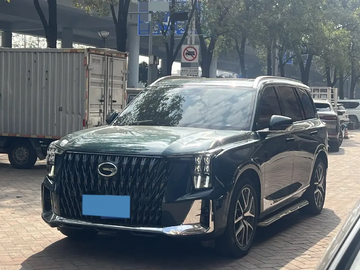 2022 GAC Trumpchi GS8 2.0T 190HP L4 E-CVT Hybrid