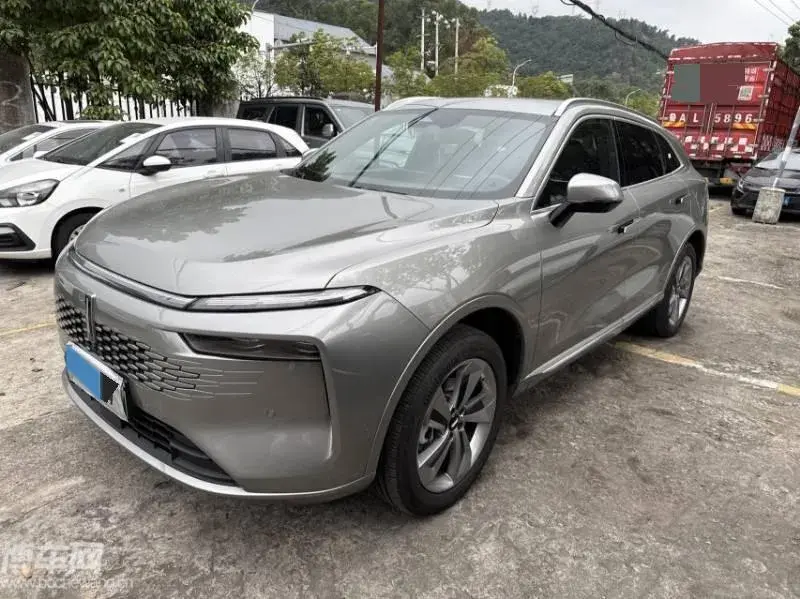 2024 WEY Mocha 1.5T 170HP L4 4DHT PHEV 35.04KWH