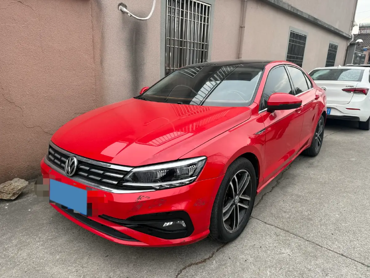 2019 Volkswagen Passat 1.4T 150HP L4 7DCT