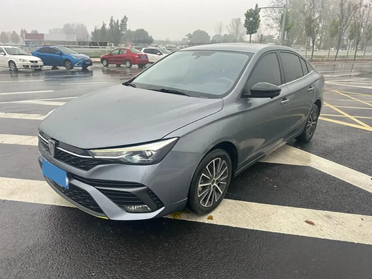 2021 Roewe i5 1.5L 120HP L4 CVT