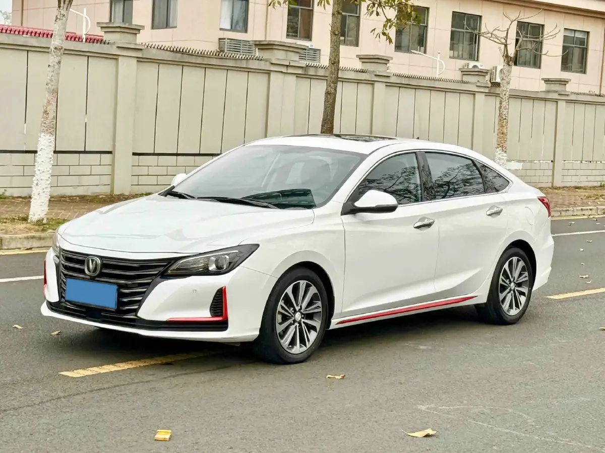 2021 ChangAn Raeton CC 1.5T 180HP L4 7DCT