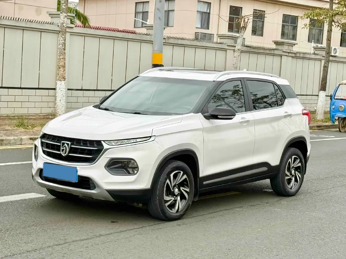 2018 KaiYi E3 1.6L 110HP L4 5MT,autocango,china used car exporter,china ev exporter,chinese used car exporter,chinese used ev exporter