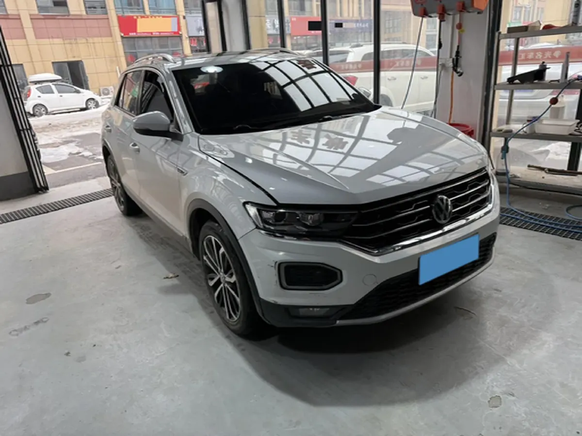 2019 Volkswagen T-Roc 1.4T 150HP L4 7DCT,autocango,china used car exporter,china ev exporter,chinese used car exporter,chinese used ev exporter