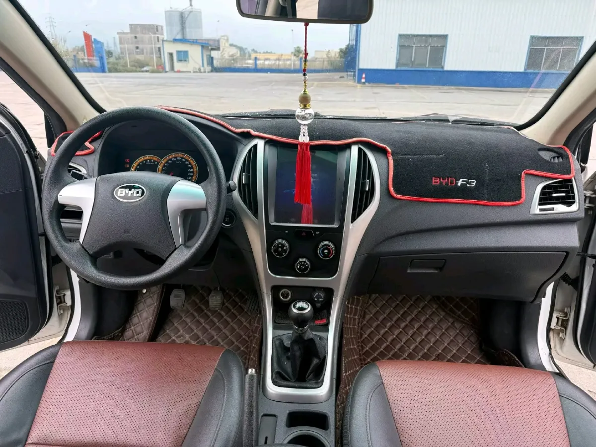 2015 BYD F3 1.5L 109HP L4 5MT,autocango,china used car exporter,china ev exporter,chinese used car exporter,chinese used ev exporter