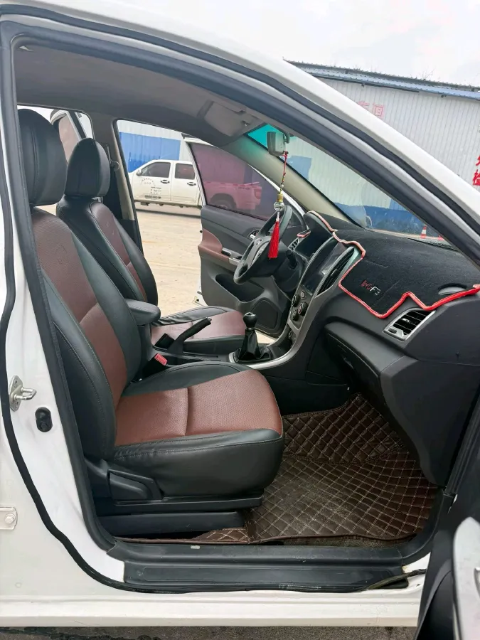 2015 BYD F3 1.5L 109HP L4 5MT,autocango,china used car exporter,china ev exporter,chinese used car exporter,chinese used ev exporter