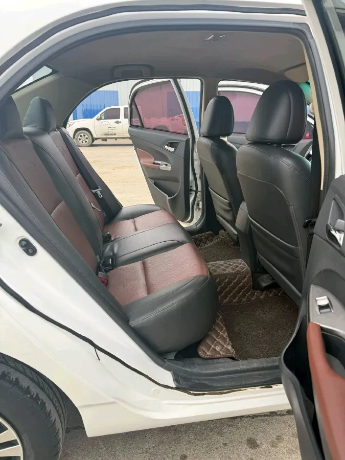 2015 BYD F3 1.5L 109HP L4 5MT,autocango,china used car exporter,china ev exporter,chinese used car exporter,chinese used ev exporter