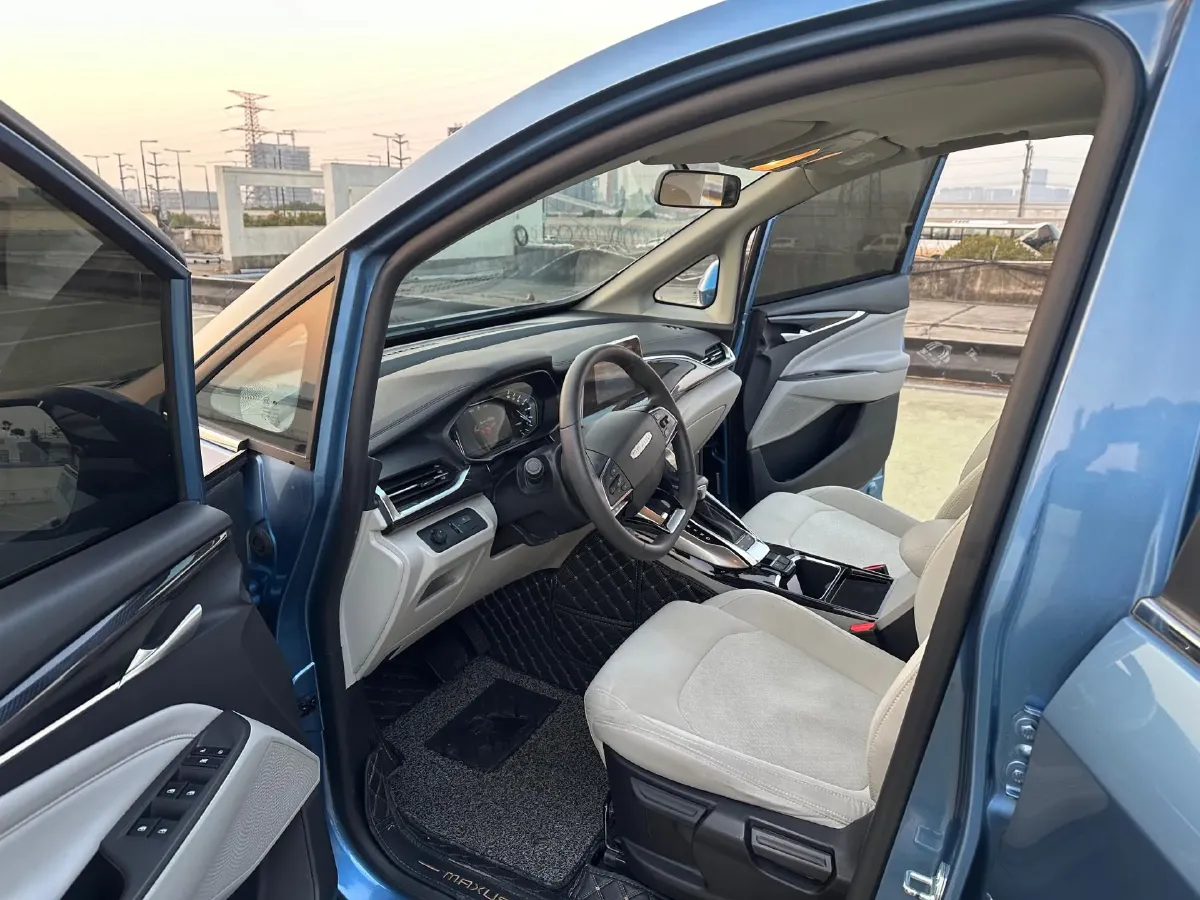 2020 MAXUS Euniq 5 BEV 52.5KWH,autocango,china used car exporter,china ev exporter,chinese used car exporter,chinese used ev exporter