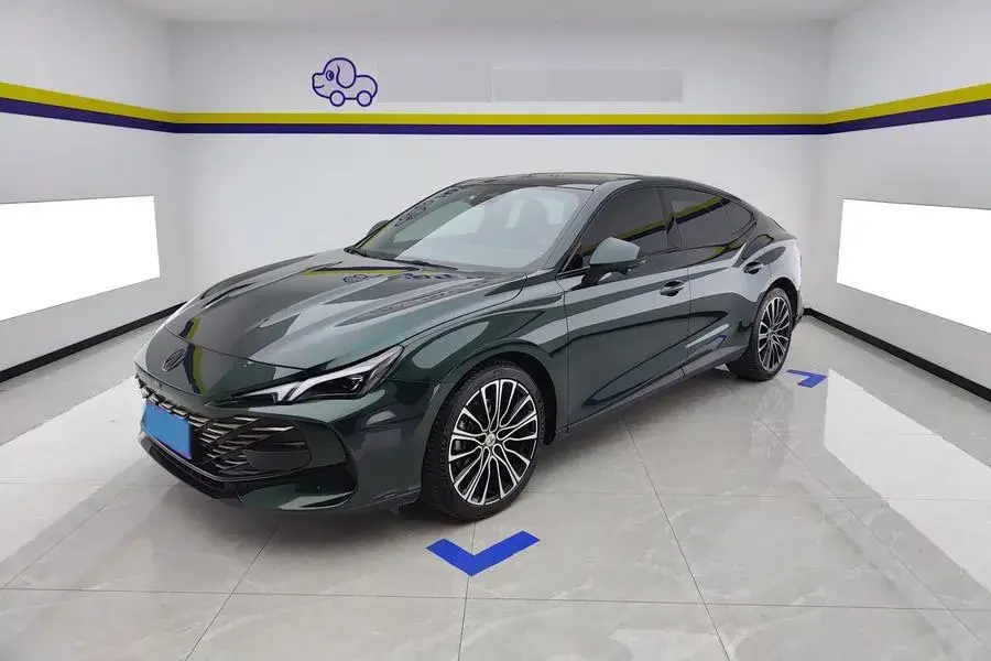 2023 MG 7 2.0T 261HP L4 9AT