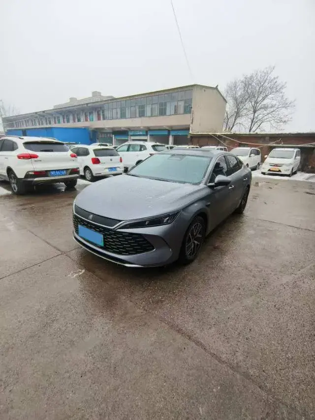 2025 BYD QinL 1.5L 101HP L4 E-CVT PHEV 10.08KWH