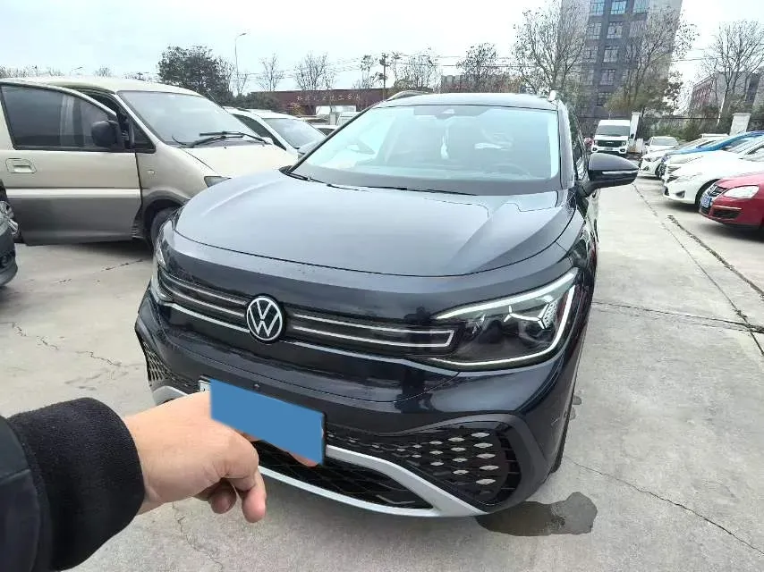 2022 ARCFOX αT BEV 94.5KWH,autocango,china used car exporter,china ev exporter,chinese used car exporter,chinese used ev exporter