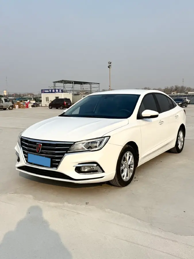 2021 Roewe i5 1.5L 120HP L4 5MT