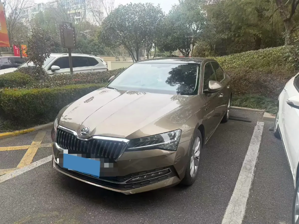 2019 BYD Song MAX 1.5T 154HP L4 6DCT PHEV 15.98KWH