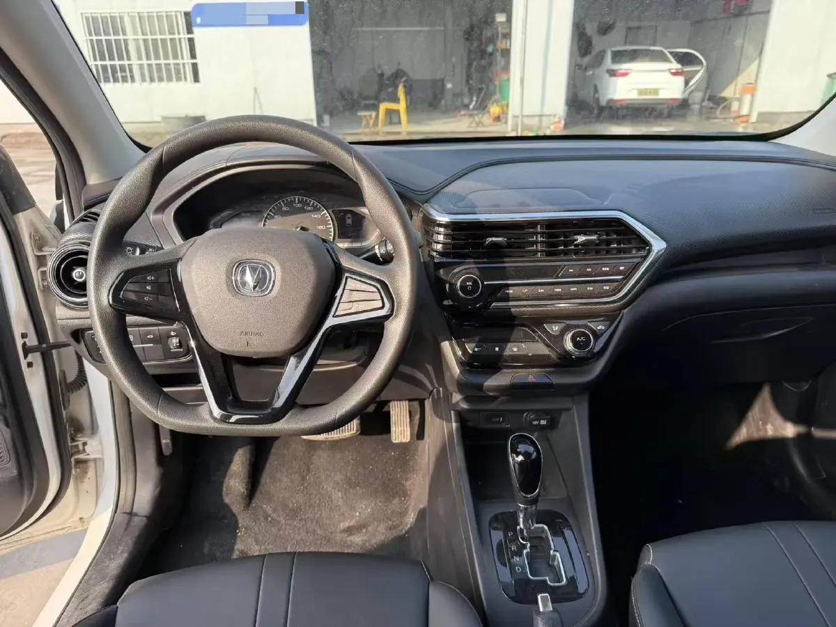 2019 ChangAn Alsvin 1.5L 107HP L4 5DCT,autocango,china used car exporter,china ev exporter,chinese used car exporter,chinese used ev exporter