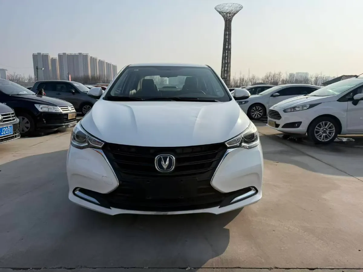 2019 ChangAn Alsvin 1.5L 107HP L4 5DCT,autocango,china used car exporter,china ev exporter,chinese used car exporter,chinese used ev exporter