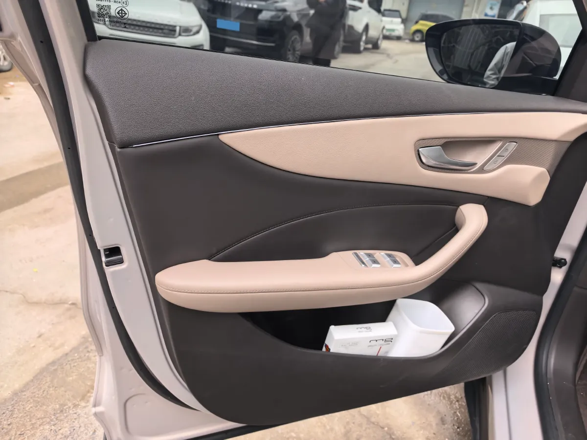 2025 MG MG ES5 BEV 62.2KWH,autocango,china used car exporter,china ev exporter,chinese used car exporter,chinese used ev exporter