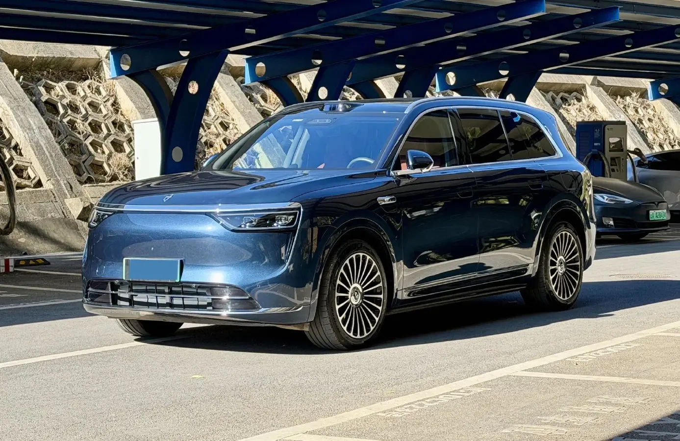 2025 AITO AITO M8 REEV 160HP REEV 53.4KWH