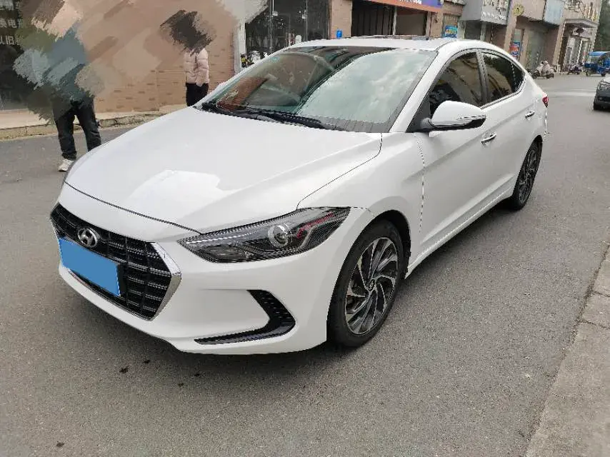 2020 Hyundai Elantra 1.5L 115HP L4 CVT